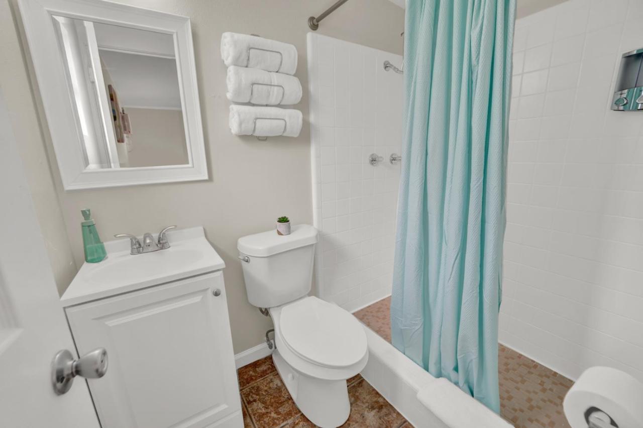 Sea Foam Suites Lower Grand Lagoon Exterior foto